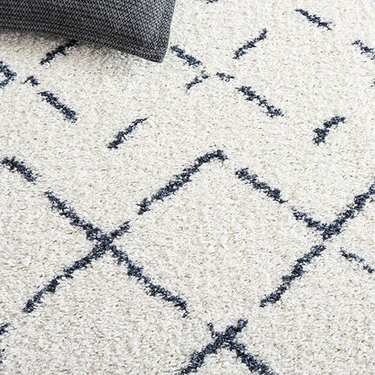SAFAVIEH Arizona Shag Collection Area Rug - 5'1" x 7'6", Ivory & Slate, Moroccan Boho Design, Non-Shedding & Easy to Clean, Ideal for Living Room, Bedroom, Dining Space (ASG743M)