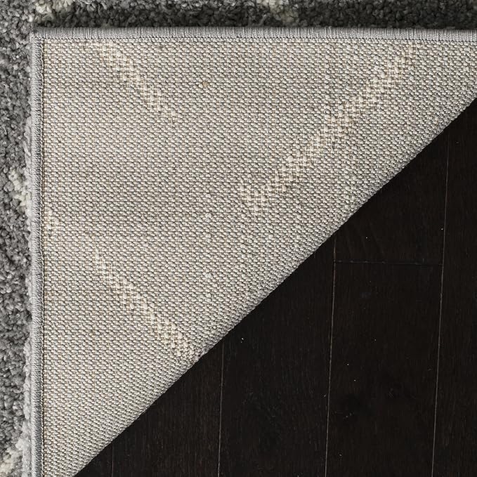 SAFAVIEH Arizona Shag Collection Runner Rug - 2'3" x 6', Grey & Ivory, Moroccan Design, Non-Shedding & Easy to Clean, Ideal for Ideal for Living Room, Hallway, Foyer, Bedroom (ASG743D)