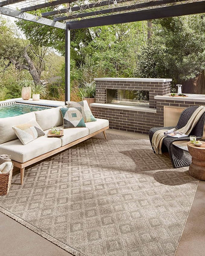 Loloi Dawn Collection Indoor/Outdoor DAW-07 Light Brown 5'-1" x 7'-7" Area Rug