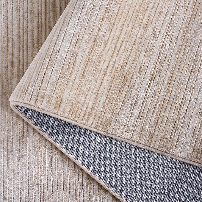 SAFAVIEH Vision Collection Area Rug - 3' Square, Cream, Modern Ombre Design, Non-Shedding & Easy to Clean, Ideal for Foyer, Entryway, Bedroom, Accent Space (VSN606F)