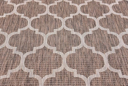 Unique Loom Outdoor Trellis Collection Area Rug (6' 1" x 9' Rectangle, Brown/ Ivory)