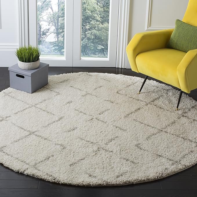 SAFAVIEH Arizona Shag Collection Area Rug - 6' x 8' Oval, Ivory & Beige, Moroccan Boho Design, Non-Shedding & Easy to Clean, Ideal for Living Room, Bedroom, Dining Space (ASG743A)
