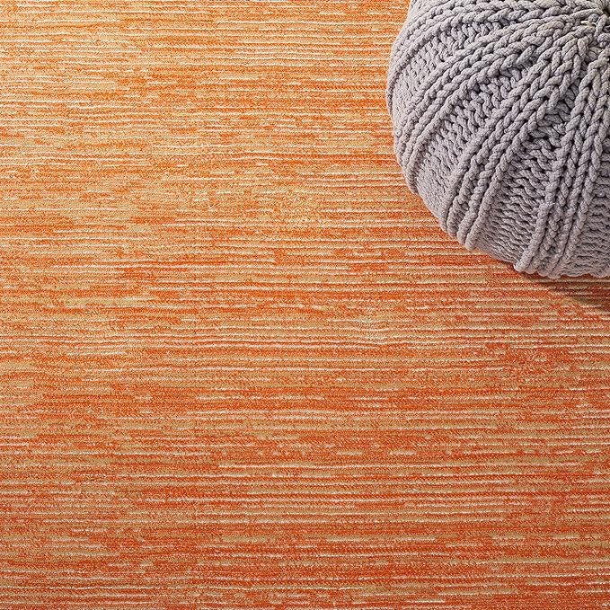 SAFAVIEH Vision Collection Area Rug - 5' Square, Orange, Modern Ombre Design, Non-Shedding & Easy to Clean, Ideal for Living Room, Bedroom, Dining Space (VSN606P)