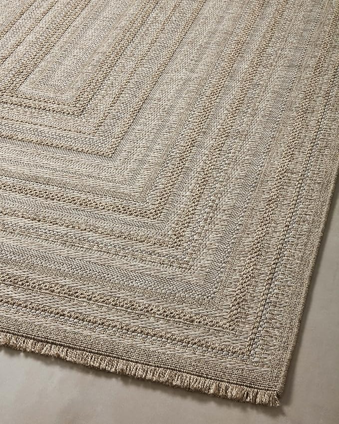 Loloi Dawn Collection Indoor/Outdoor DAW-01 7'-8" x 7'-8" Round Area Rug