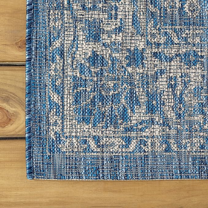 JONATHAN Y Weave Floral Indoor Outdoor Square Area Rug 4X4 Navy/Gray, Tela Bohemian Textured for Backyard, Patio, Porch, Easy-Cleaning, High Traffic, Pet-Friendly, Non-Shedding (SMB100B-4SQ)