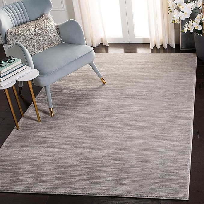 SAFAVIEH Vision Collection Accent Rug - 2' x 3', Silver, Modern Ombre Design, Non-Shedding & Easy to Clean, Ideal for Entryway, Foyer, Bedroom (VSN606G)