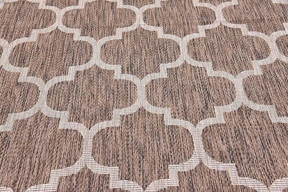 Unique Loom Outdoor Trellis Collection Area Rug (7' 1" x 10' Rectangle, Brown/ Ivory)