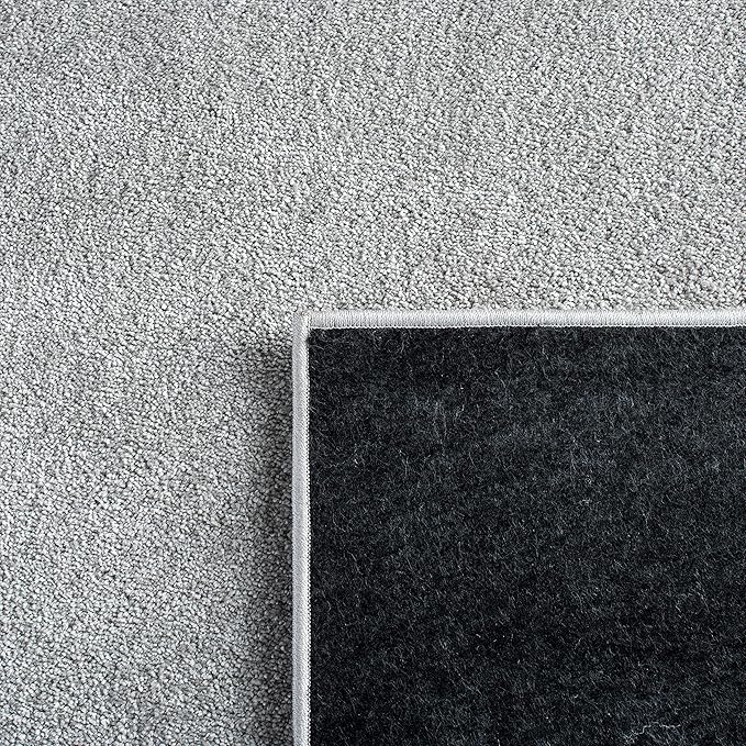SAFAVIEH Plain and Solid Collection Area Rug - 6'7" x 9', Light Grey, Non-Shedding & Easy Care, Ideal for High Traffic Areas in Living Room, Bedroom (PNS320-4424)