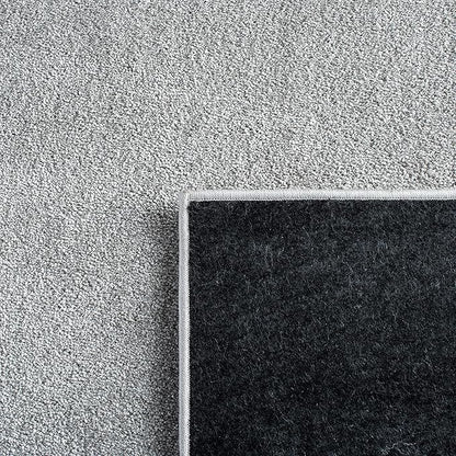SAFAVIEH Plain and Solid Collection Area Rug - 6'7" x 9', Light Grey, Non-Shedding & Easy Care, Ideal for High Traffic Areas in Living Room, Bedroom (PNS320-4424)