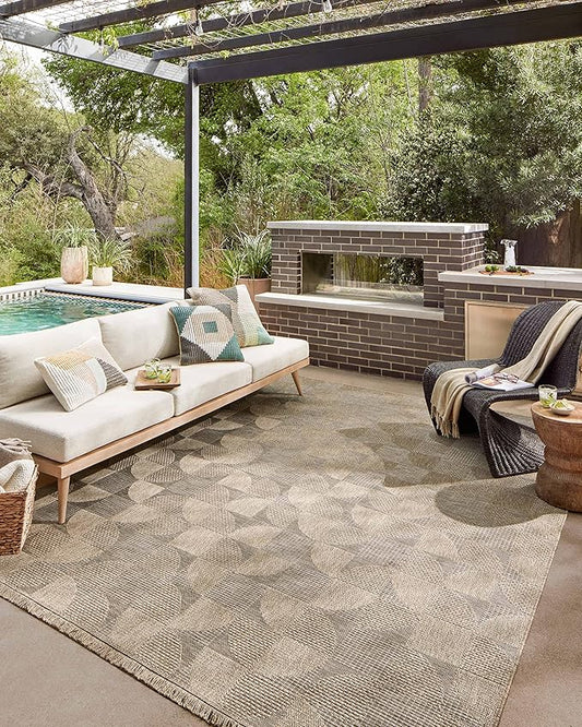 Loloi Dawn Collection Indoor/Outdoor DAW-08 Beige 6'-4" x 9'-2" Area Rug