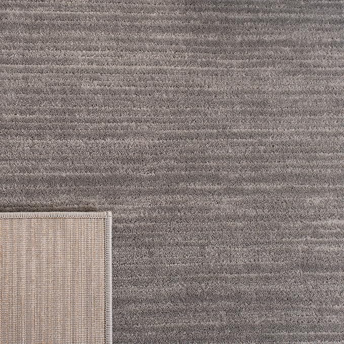 SAFAVIEH Vision Collection Runner Rug - 2'2" x 6', Silver, Modern Ombre Design, Non-Shedding & Easy to Clean, Ideal for Entryway, Foyer, Bedroom (VSN606G)