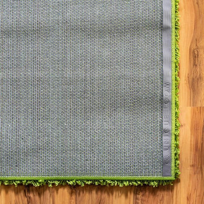 Unique Loom Solid Shag Collection Area Rug (2' 7" x 10' Runner Grass Green)