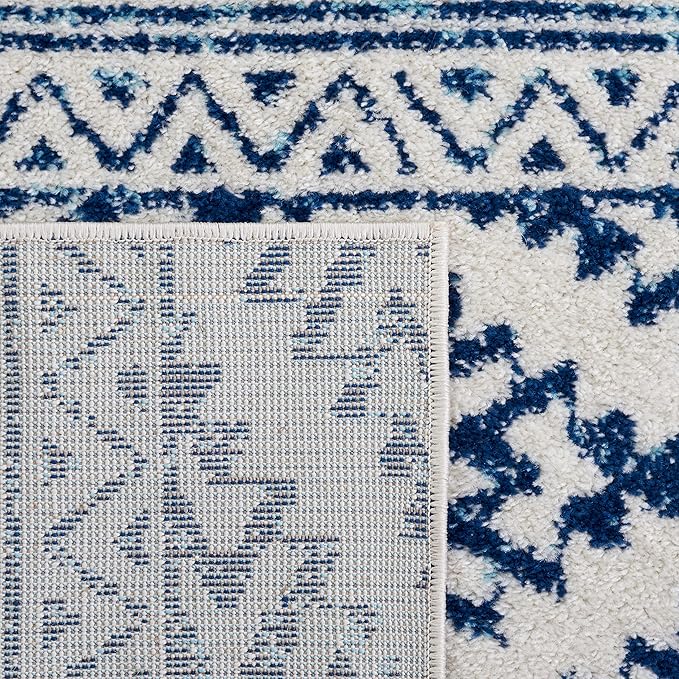 SAFAVIEH Tulum Collection Area Rug - 8' Round, Ivory & Navy, Moroccan Boho Tribal Design, Non-Shedding & Easy to Clean, Ideal for Living Room, Bedroom, Dining Space (TUL272D)