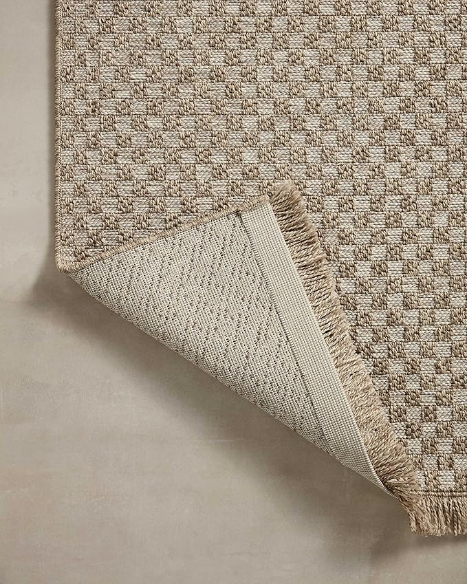 Loloi Dawn Collection Indoor/Outdoor DAW-02 Tan 5'-1" x 7'-7" Area Rug