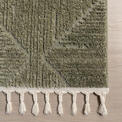 nuLOOM Kerry Green, 7'10" x 10', Geometric, Soft and Cozy, High Traffic, Stain Resistant, Easy Clean, Durable Area Rug for Bedroom, Living Room, Dining Space, Den, Foyer, Entryway