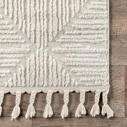 nuLOOM Kerry Textured Geometric Tasseled Area Rug - 4x6 Area Rug Transitional Ivory Rugs for Living Room Bedroom Dining Room Kitchen