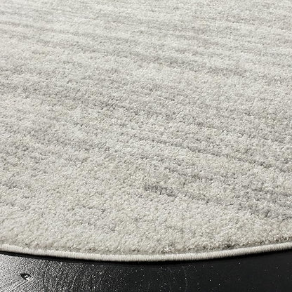 SAFAVIEH Adirondack Collection Area Rug - 8' Round, Light Grey & Grey, Modern Ombre Design, Non Shedding & Easy to Clean, Ideal for Living Room, Bedroom, Office, Dining Space (ADR113C)