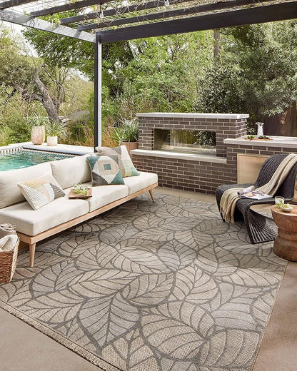 Loloi Dawn Collection Indoor/Outdoor DAW-05 Taupe 3'-9" x 5'-9" Accent Rug