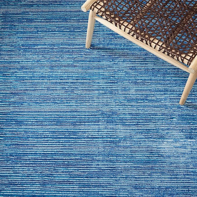 SAFAVIEH Vision Collection Area Rug - 5' Round, Blue, Modern Ombre Design, Non-Shedding & Easy to Clean, Ideal for Living Room, Bedroom, Dining Space (VSN606M)
